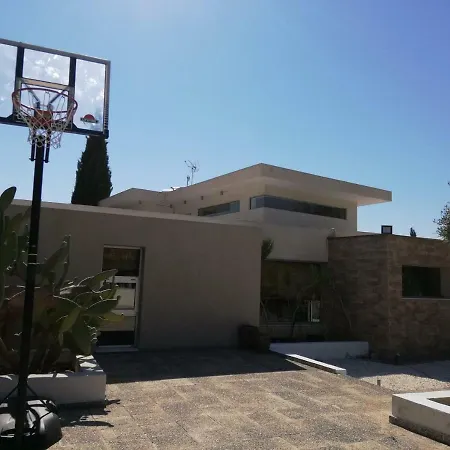 Golden Sun Пафос